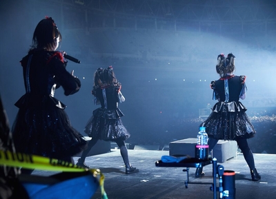 BABYMETAL、メタリカ韓国公演のスペシャルゲストとして登場！