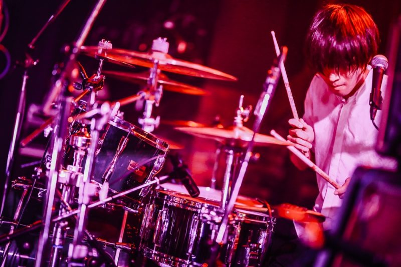 ヒトリエ 表と裏をテーマにした2days東名阪ツアー『HITORI-ESCAPE “2×3