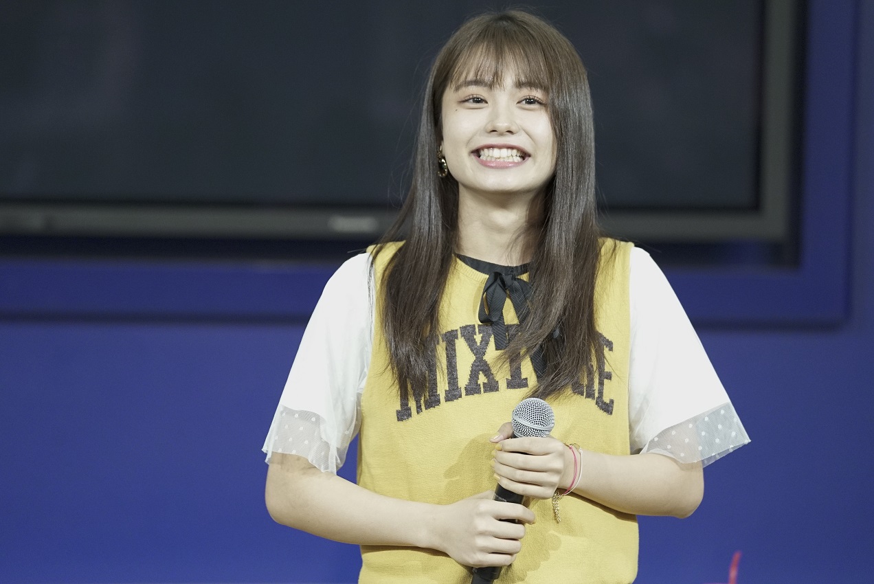 足立佳奈、10/20(土) に地元・岐阜県にて1stアルバムリリースを