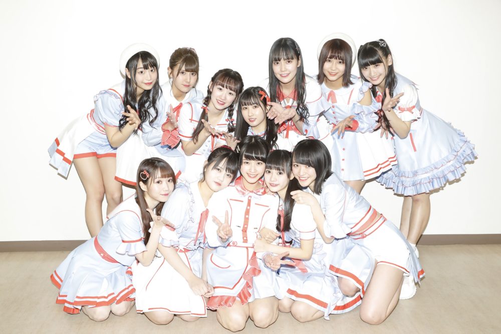 LOVE、活動休止中の佐々木舞香がサプライズ復帰！12人で1stコンサート